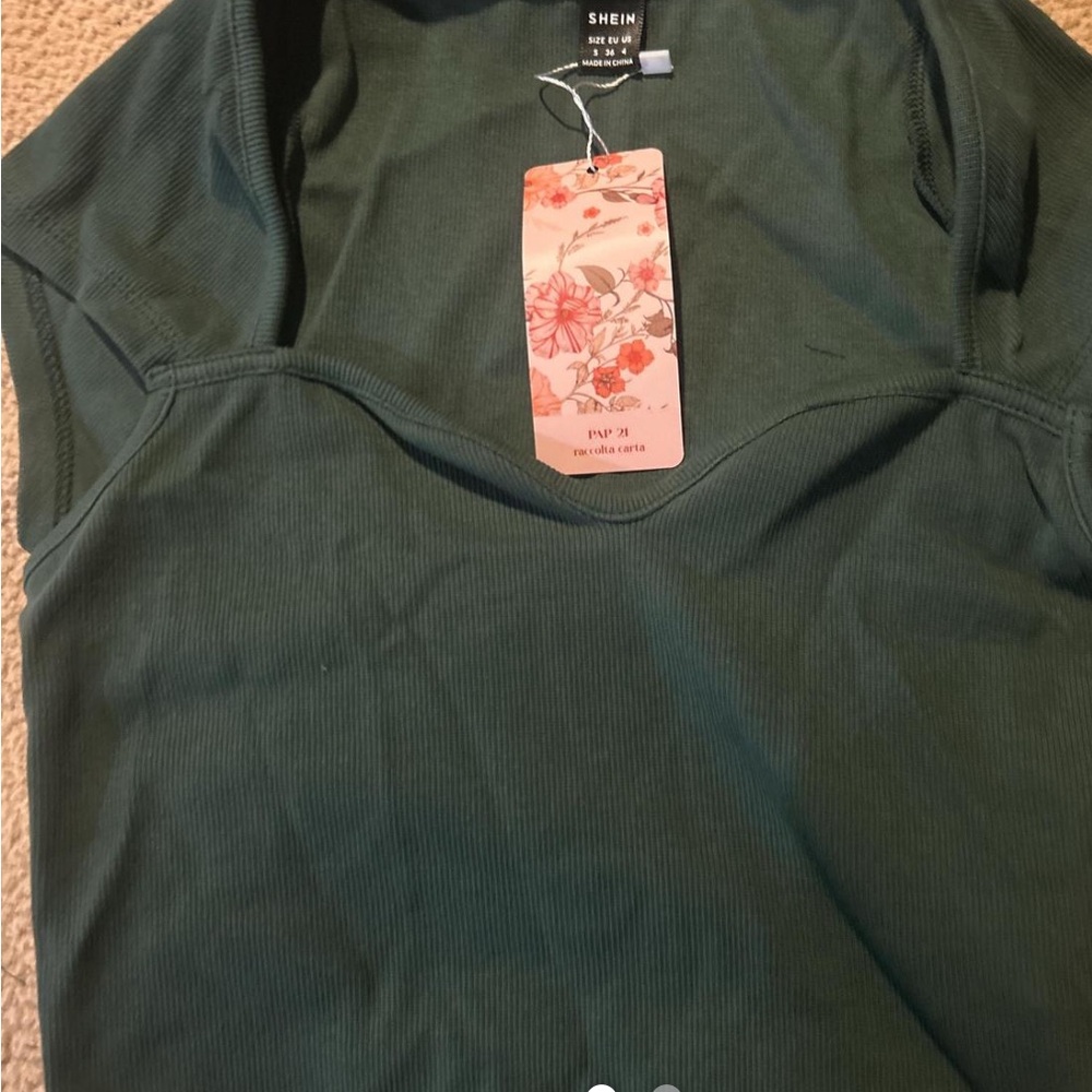 SHEIN Green Sleeveless Fitted Polo Crop Top